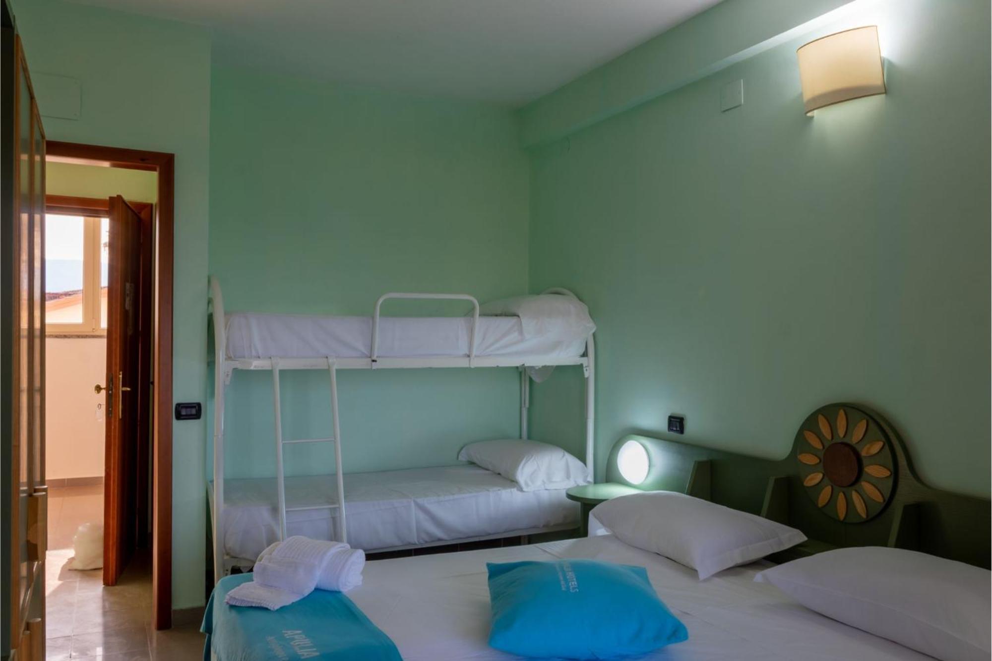 Apulia Hotel Corigliano Calabro Esterno foto